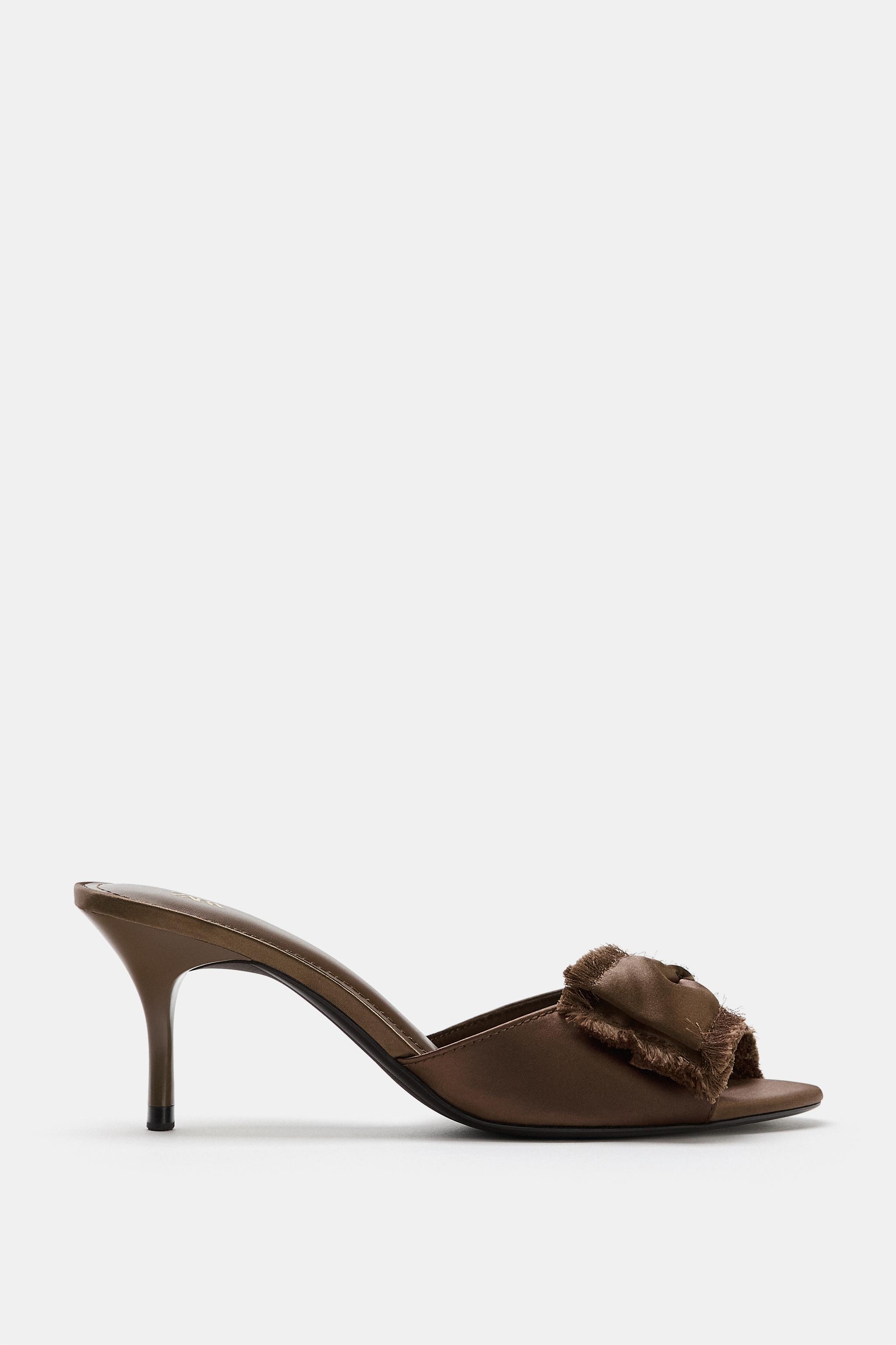 SATIN EFFECT HEELS